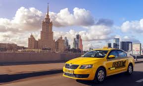 В Москве, такси экономит время пассажиров